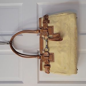 COACH F13068 Signature Hampton Satchel